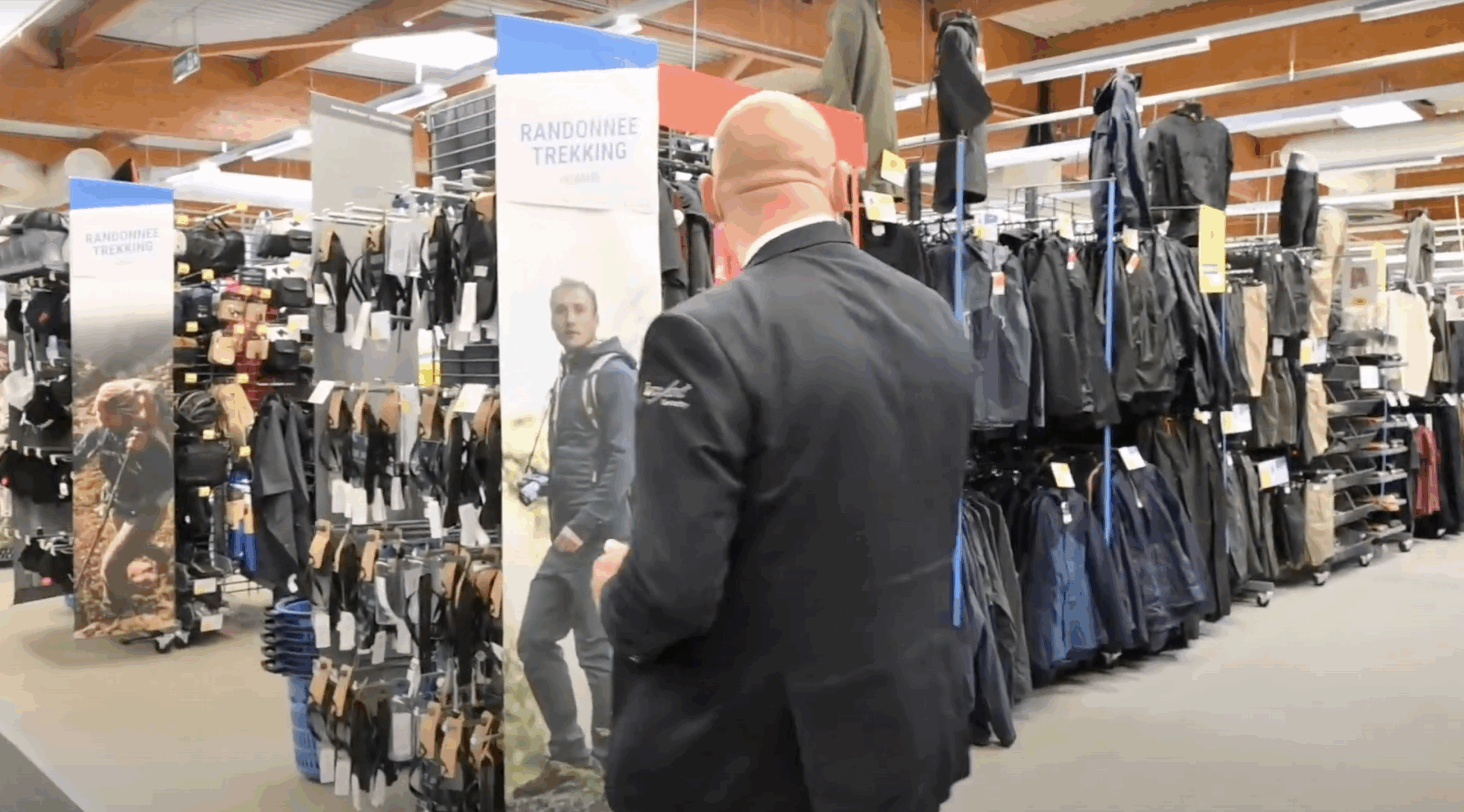 Agents de sécurité retail pour magasins et centres commerciaux