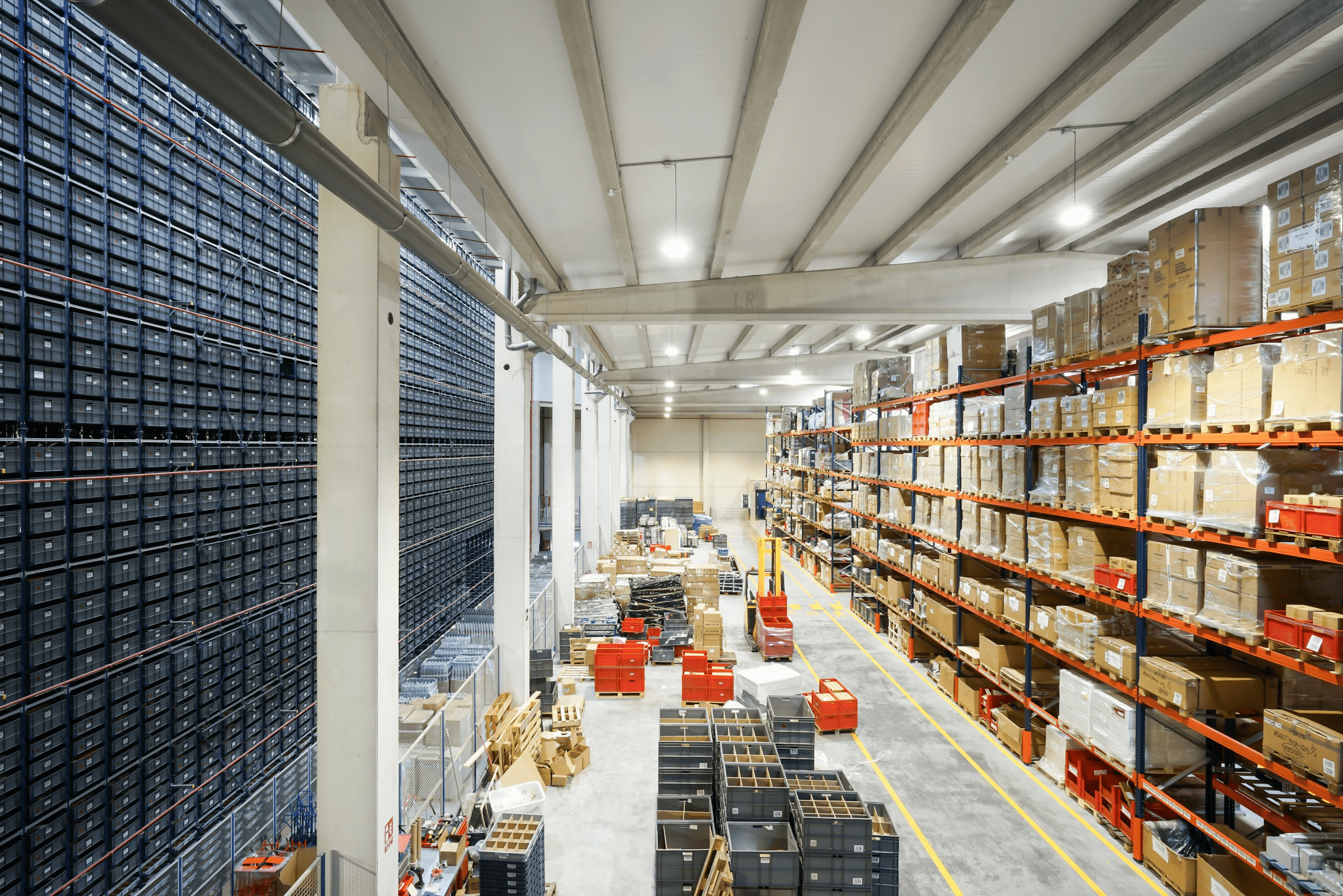 Centre logistique - secteur tertiaire